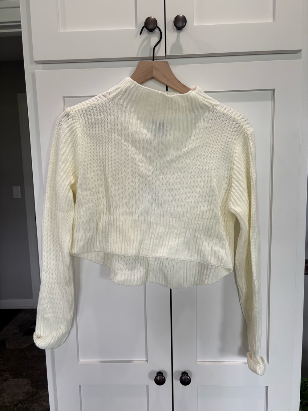 Princess‎ Polly Oxnard Sweater Cream Ivory Ribbed Cropped Mock Neck L XL